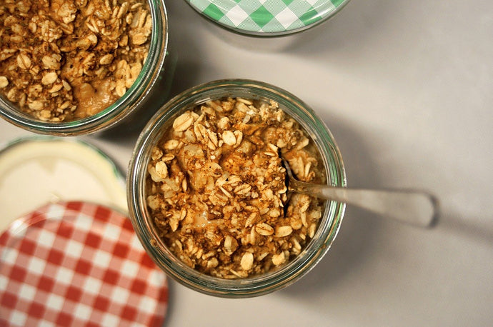 Slow Cooker Apple and Sultana Steel Cut Oats